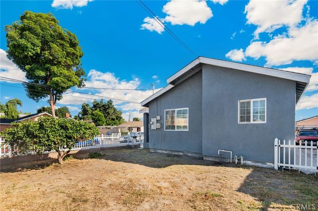 3655 Webster, Long Beach, CA 90810