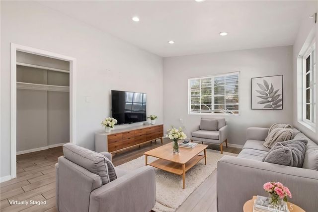 3655 Webster, Long Beach, CA 90810