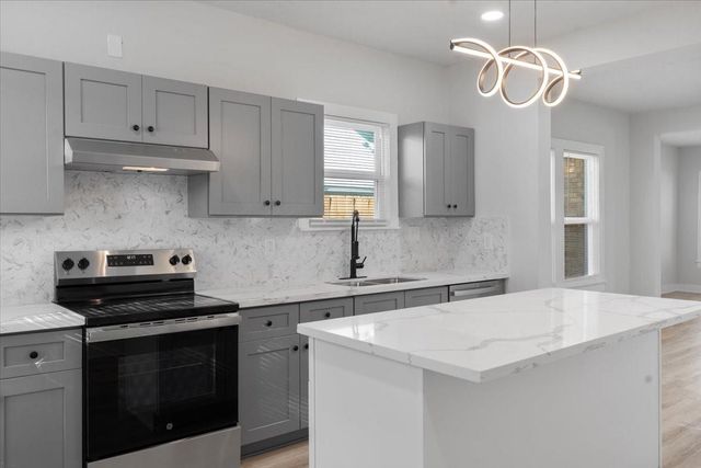 1118 Elliston Street, Houston, TX 77023