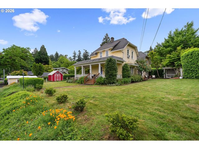 938 OAK St, Lake Oswego, OR 97034