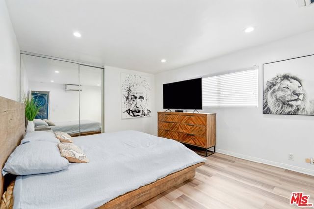 3806 Ocean Front Walk, Marina Del Rey, CA 90292