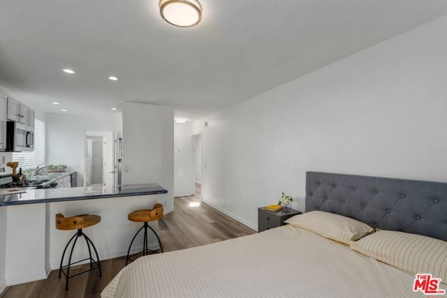 3806 Ocean Front Walk, Marina Del Rey, CA 90292