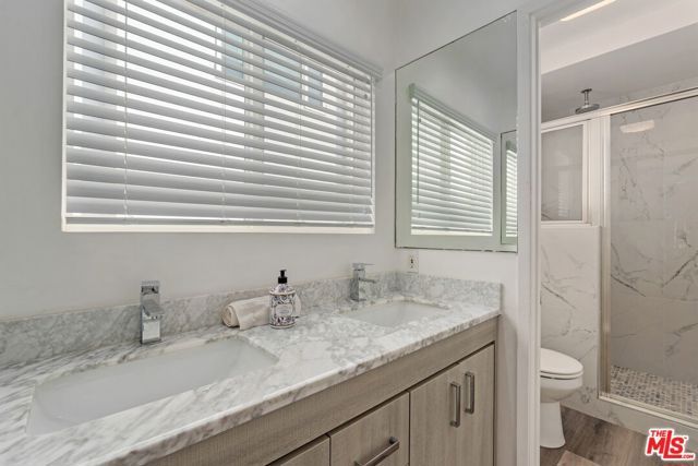 3806 Ocean Front Walk, Marina Del Rey, CA 90292