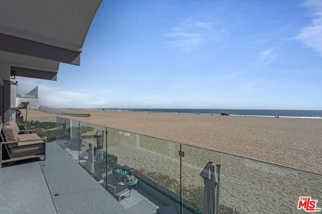 3806 Ocean Front Walk, Marina Del Rey, CA 90292