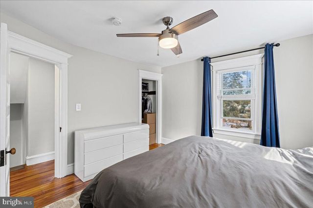 325 SLOAN AVE, Oaklyn, NJ 08107