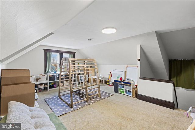 325 SLOAN AVE, Oaklyn, NJ 08107