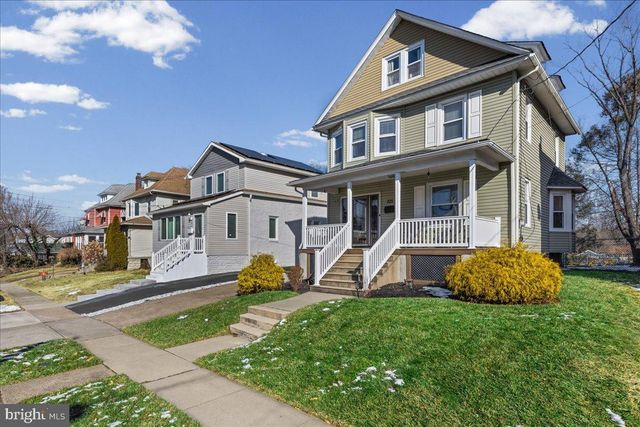 325 SLOAN AVE, Oaklyn, NJ 08107