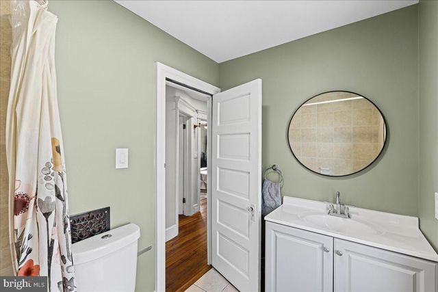 325 SLOAN AVE, Oaklyn, NJ 08107