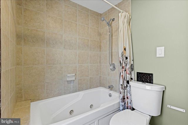 325 SLOAN AVE, Oaklyn, NJ 08107