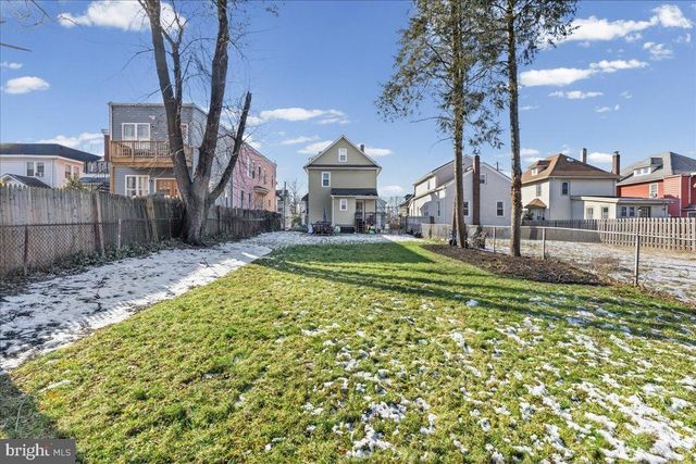 325 SLOAN AVE, Oaklyn, NJ 08107