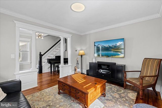 325 SLOAN AVE, Oaklyn, NJ 08107