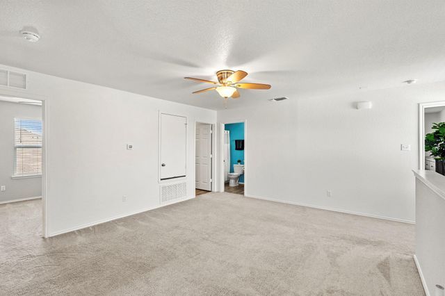 108 Boxwood DR, Buda, TX 78610