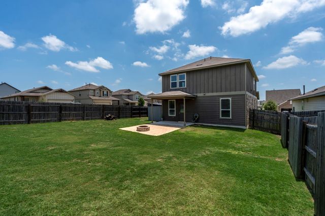 108 Boxwood DR, Buda, TX 78610