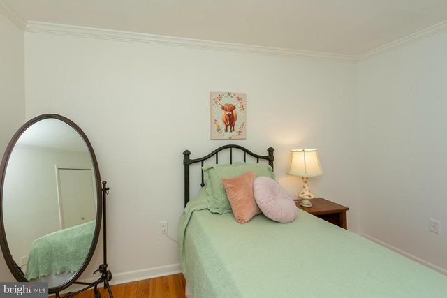 753 SEVEN SPRINGS RD, Charles Town, WV 25414