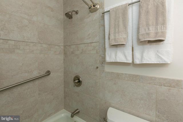 753 SEVEN SPRINGS RD, Charles Town, WV 25414