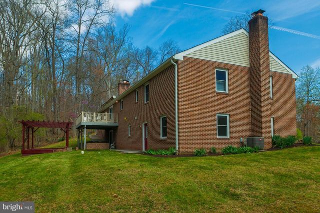 753 SEVEN SPRINGS RD, Charles Town, WV 25414