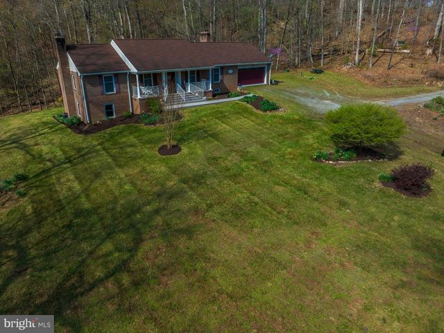 753 SEVEN SPRINGS RD, Charles Town, WV 25414