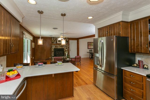 753 SEVEN SPRINGS RD, Charles Town, WV 25414