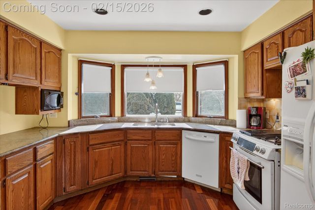 31819 Clarita Street, Livonia, MI 48152