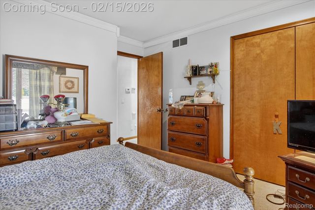 31819 Clarita Street, Livonia, MI 48152