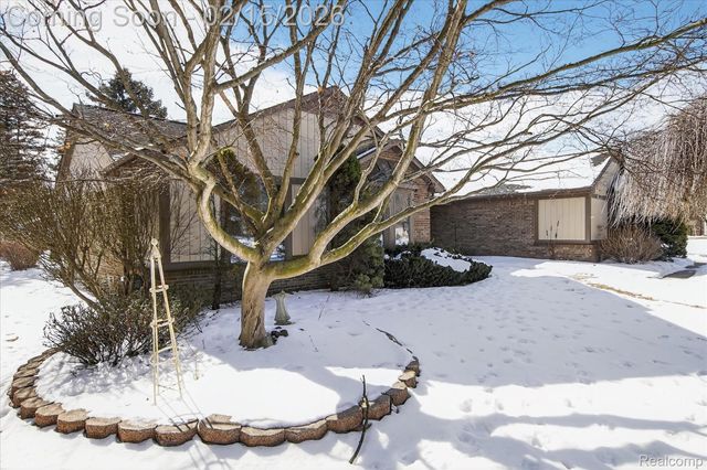 31819 Clarita Street, Livonia, MI 48152