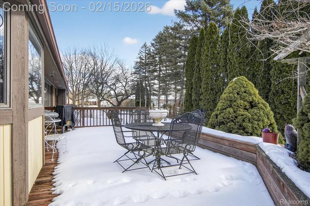 31819 Clarita Street, Livonia, MI 48152