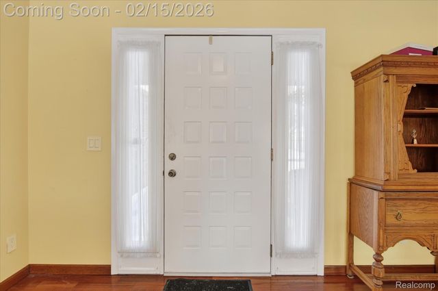 31819 Clarita Street, Livonia, MI 48152