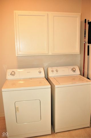 8348 S Swimming Hole Lane, Pendleton, IN 46064