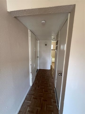 8445 Winkler Drive 06, Houston, TX 77017