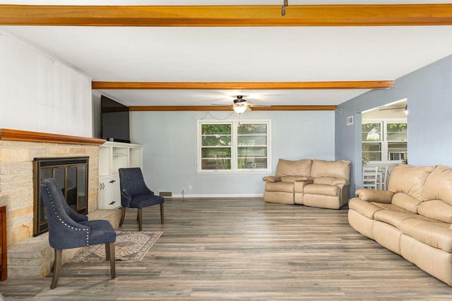 684 S 6th AVENUE, West Bend, WI 53095