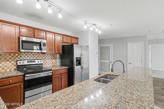 9180 MILL GROVE Drive, Jacksonville, FL 32222