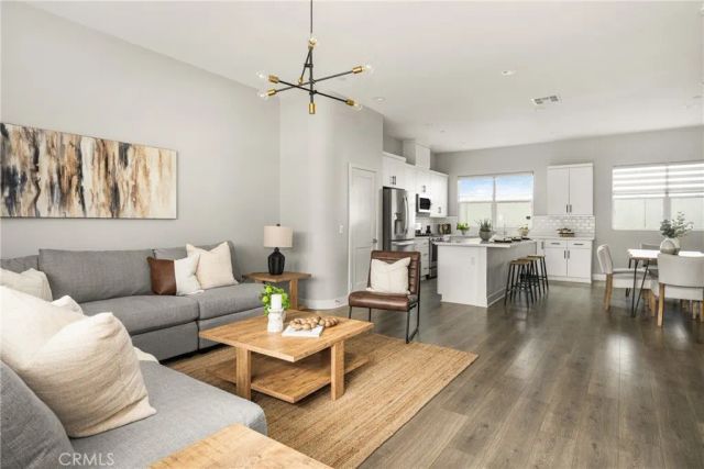 955 E Mason 80, Anaheim, CA 92805