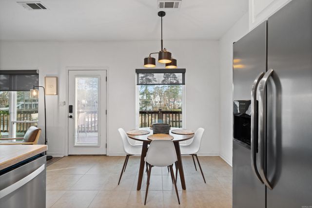 122 Chambers Pt Apt A, Hot Springs, AR 71913