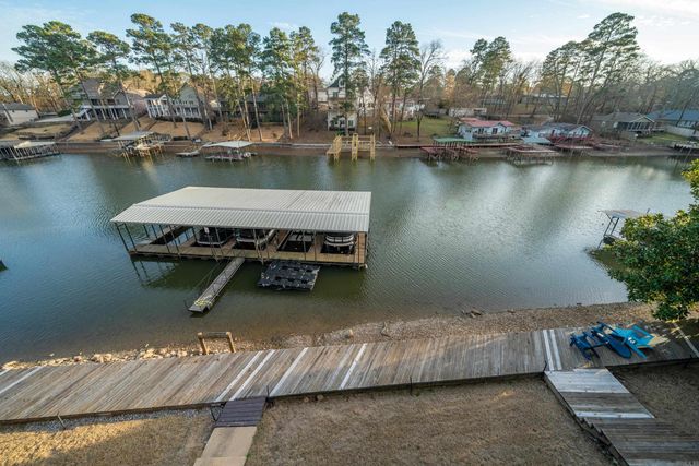 122 Chambers Pt Apt A, Hot Springs, AR 71913