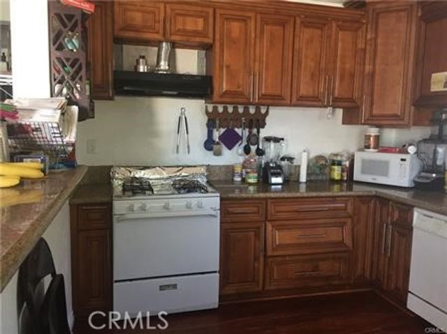 10756 Haddon Avenue, Pacoima, CA 91331