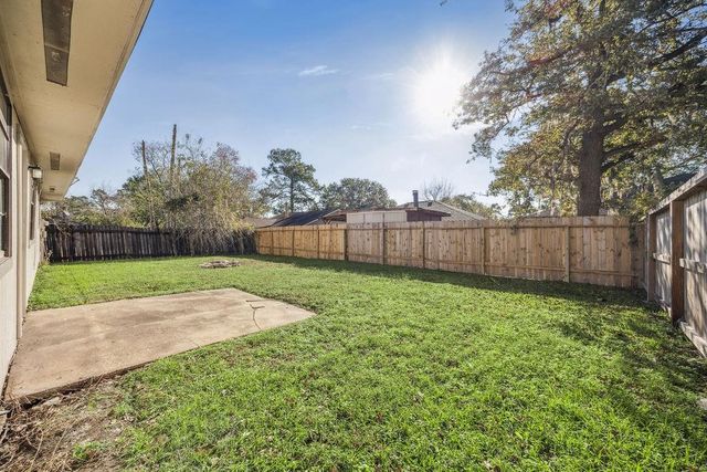 5602 Bridgegate Drive, Spring, TX 77373