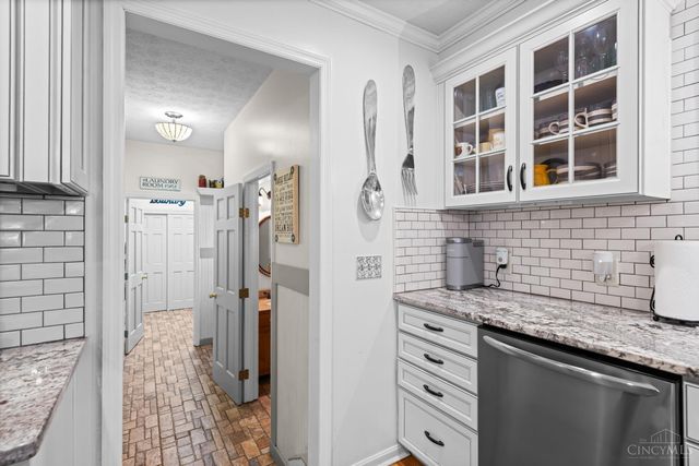 6557 Foxfield Drive, Mason, OH 45040