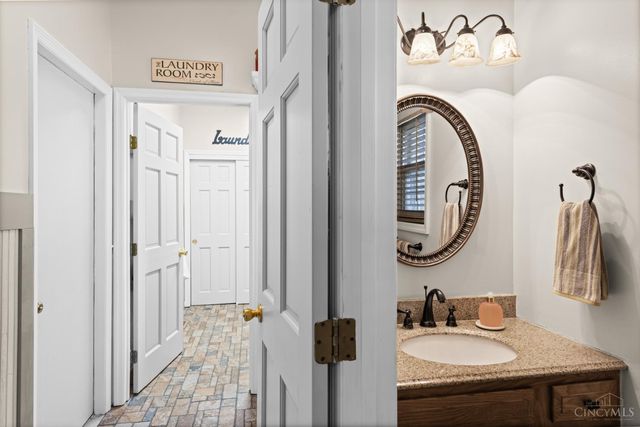 6557 Foxfield Drive, Mason, OH 45040