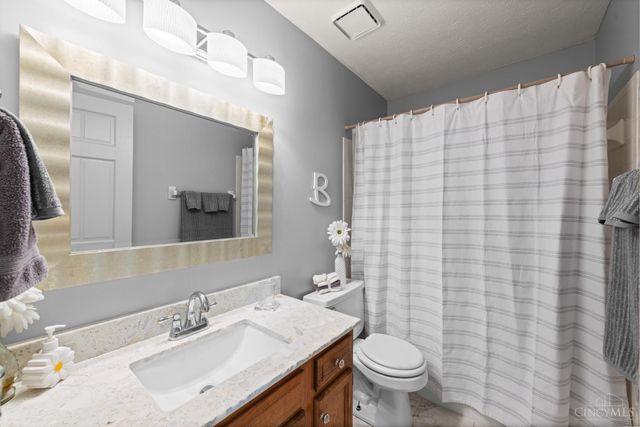 6557 Foxfield Drive, Mason, OH 45040