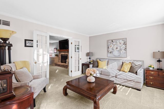 6557 Foxfield Drive, Mason, OH 45040