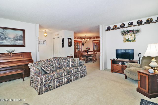 12 Cottonwood Drive, Barnegat, NJ 08005