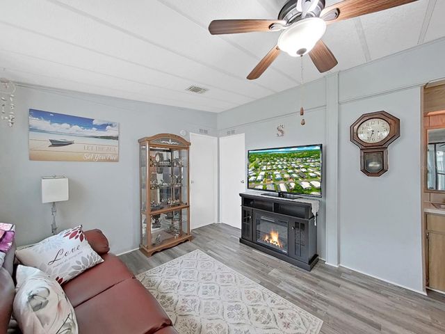 5022 FOXWOOD BLVD, Lakeland, FL 33810