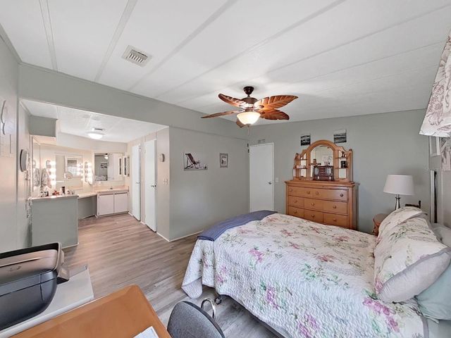5022 FOXWOOD BLVD, Lakeland, FL 33810