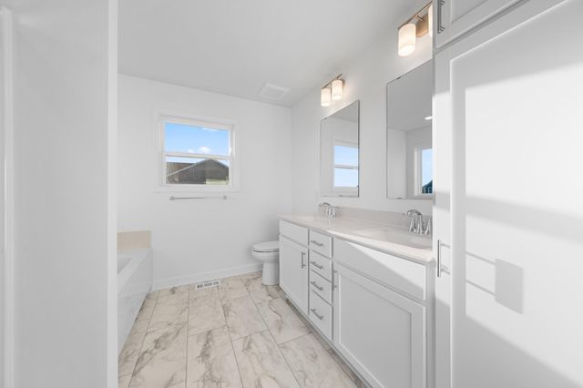 824 150th Lane NW, Andover, MN 55304
