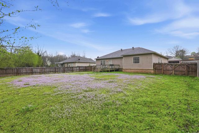 302 Weathering Lane, Austin, AR 72007