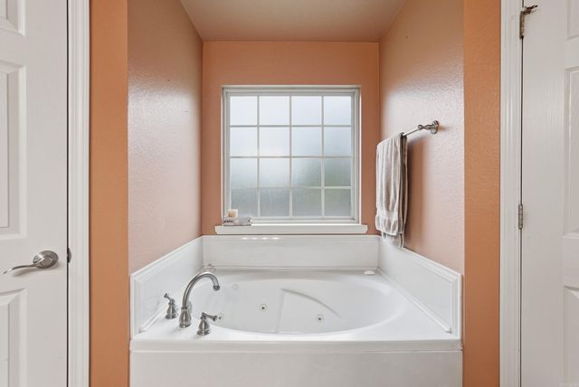 302 Weathering Lane, Austin, AR 72007