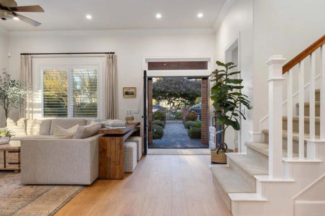 619 S Ditmar Street, Oceanside, CA 92054