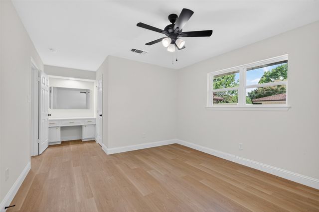 3401 Glenmont Drive, Fort Worth, TX 76133