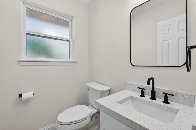 3401 Glenmont Drive, Fort Worth, TX 76133
