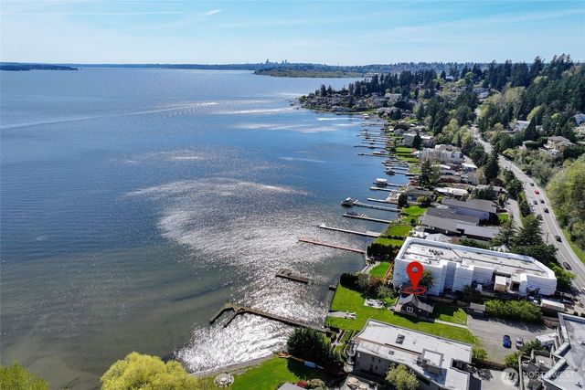 9049 NE Juanita Drive, Kirkland, WA 98034